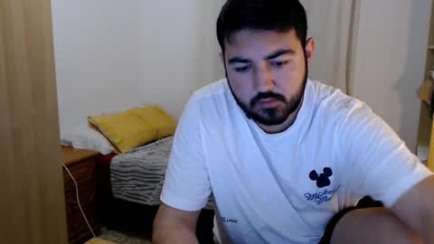 Snapshot of gsendra chatting on 01.11.25 gsendra online show from 01.11.25