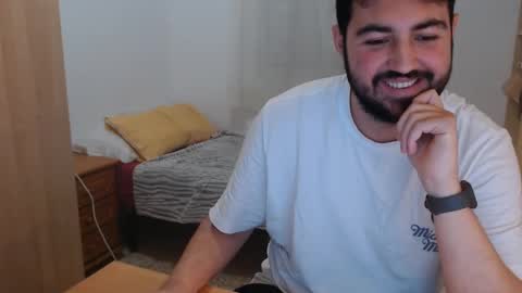 Snapshot of gsendra chatting on 01.11.25 gsendra online show from 01.11.25