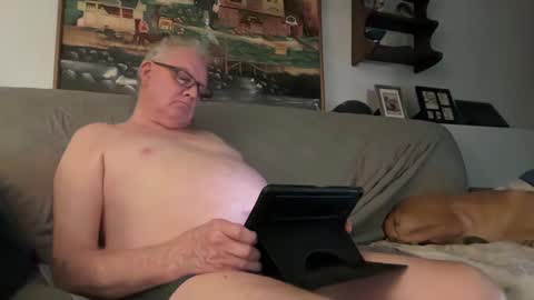 Snapshot of gspotlover1 chatting on 01.10.25 Horny Daddy online show from 01.10.25