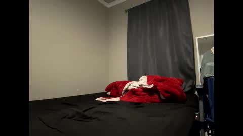 Snapshot of gtrap233 chatting on 10.19.25 gtrap233 online show from 10.19.25