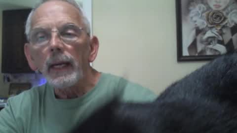 Snapshot of gulfcoast1952 chatting on 02.09.25 Roy online show from 02.09.25