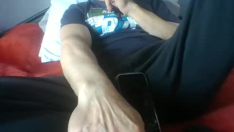 Snapshot of gunishment chatting on 03.06.25 gunishment online show from 03.06.25