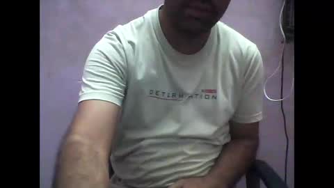 Snapshot of gury9476 chatting on 10.22.25 Preet online show from 10.22.25