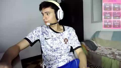 Snapshot of guts1_ chatting on 10.15.25 Guts online show from 10.15.25