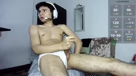 Snapshot of guts1_ chatting on 10.30.25 Guts online show from 10.30.25