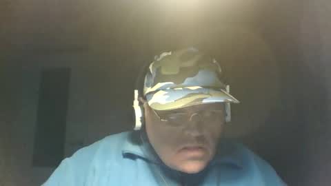 Snapshot of guyboy73 chatting on 10.17.25 guyboy73 online show from 10.17.25