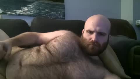 Snapshot of hairiestbear chatting on 01.26.25 Hairiest Bear online show from 01.26.25