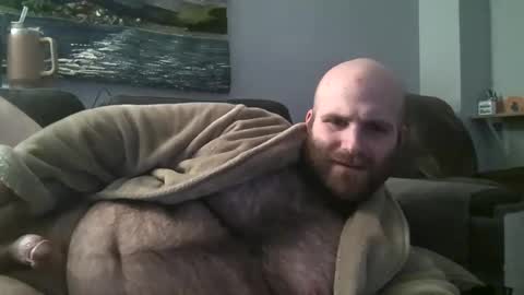 Snapshot of hairiestbear chatting on 03.08.25 Hairiest Bear online show from 03.08.25