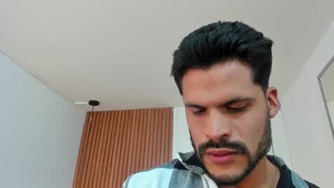 Snapshot of hamilton_1 chatting on 10.15.25 Hamilton online show from 10.15.25