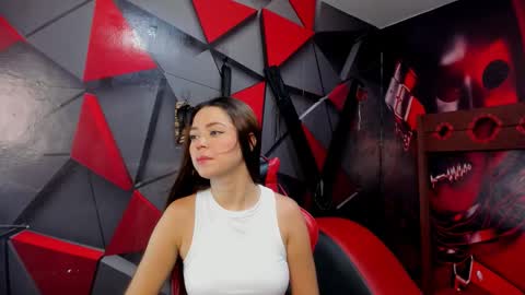 Hana and Zeta online show from 10.30.25