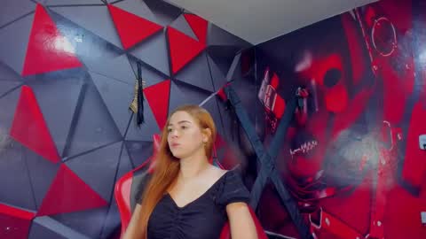 Hana and Zeta online show from 11.29.25