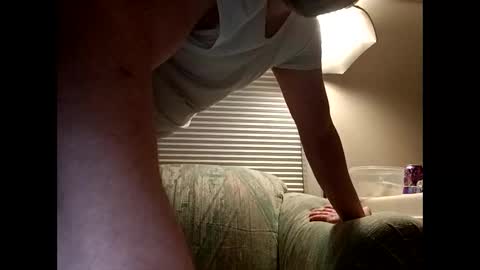 handsomedaddy198923 online show from 11.27.25