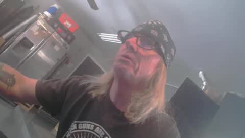 Snapshot of handyman5303 chatting on 01.21.25 Handystudman online show from 01.21.25