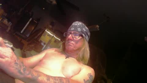 Snapshot of handyman5303 chatting on 03.05.25 Handystudman online show from 03.05.25