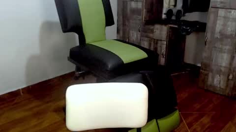 Snapshot of hanna99moon chatting on 02.26.25 JUANA online show from 02.26.25