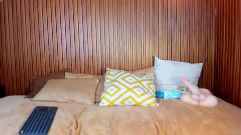 Snapshot of hanna_weist1 chatting on 10.25.25 Akane Tendo online show from 10.25.25