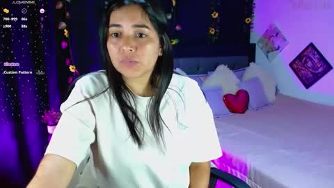 Snapshot of hannaagt chatting on 10.14.25 hannaagt online show from 10.14.25