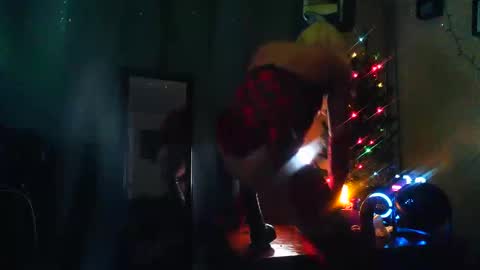 Snapshot of hannahlovets chatting on 11.13.25 HannahLoveTS online show from 11.13.25