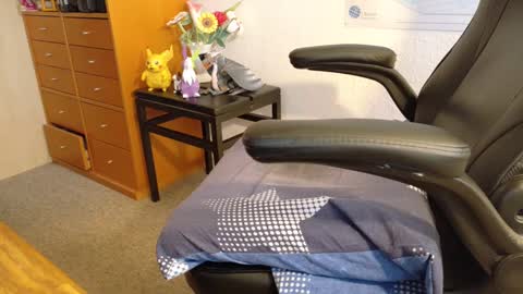 Snapshot of hansi63 chatting on 02.08.25 charly online show from 02.08.25