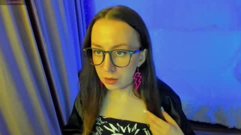 Stephanie online show from 11.03.25