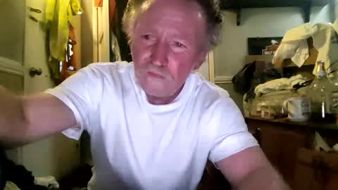 Snapshot of hardalt chatting on 09.14.25 hardalt online show from 09.14.25