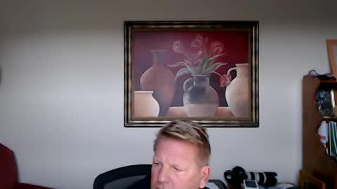 Snapshot of hardblondcouplehawaii chatting on 11.22.25 Steele and Cassie online show from 11.22.25