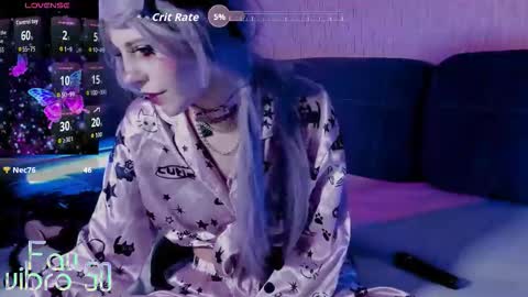 Snapshot of hardcore_hentai chatting on 10.23.25 Mia online show from 10.23.25