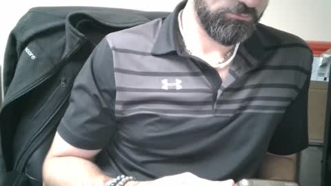 Snapshot of hardcoremike35 chatting on 09.10.25 HcoreMike online show from 09.10.25