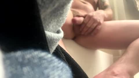 Snapshot of hardcovk2486 chatting on 12.31.24 hardcovk2486 online show from 12.31.24