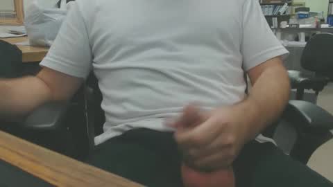 Snapshot of hardcumcanadian chatting on 11.10.25 hardcumcanadian online show from 11.10.25