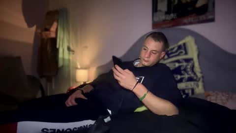 Snapshot of hardnstyle chatting on 01.13.25 HARD AND STYLE online show from 01.13.25