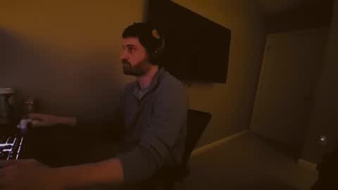Tom online show from 12.24.24