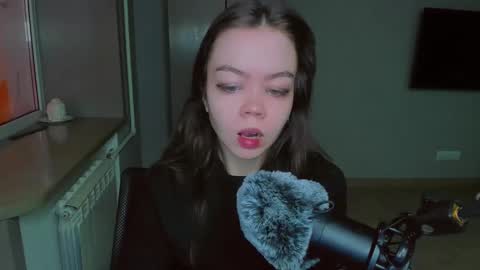 Snapshot of haribo_asmr chatting on 02.26.25 Miss Hari online show from 02.26.25