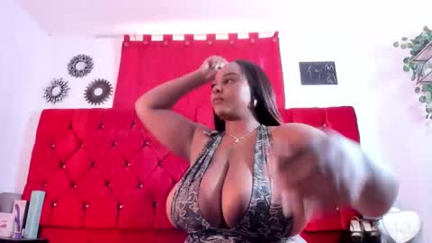 Snapshot of harleyevaans chatting on 09.25.25 Harley Evaans online show from 09.25.25