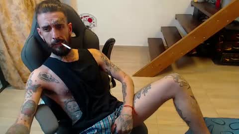 Snapshot of harry_reems_ chatting on 01.14.25 OMAR online show from 01.14.25