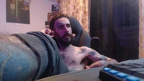 Snapshot of harry_reems_ chatting on 01.16.25 OMAR online show from 01.16.25