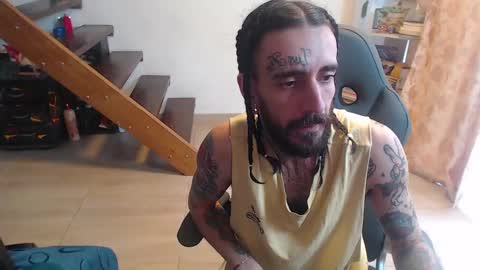 Snapshot of harry_reems_ chatting on 01.19.25 OMAR online show from 01.19.25