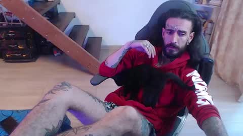 Snapshot of harry_reems_ chatting on 01.23.25 OMAR online show from 01.23.25