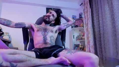 Snapshot of harry_reems_ chatting on 02.04.25 OMAR online show from 02.04.25