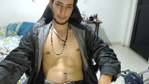 Snapshot of hasani_savala chatting on 09.20.25 Hasani online show from 09.20.25