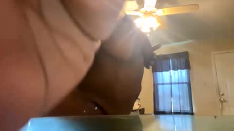 hawtchoc37 online show from 01.28.25