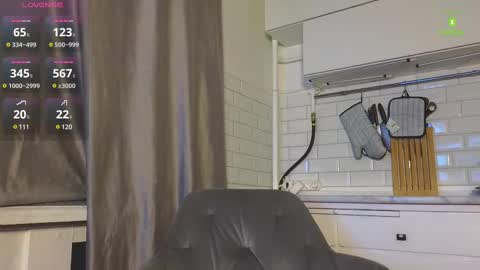 Snapshot of haydenmuscled chatting on 02.10.25 HaydenMuscled online show from 02.10.25