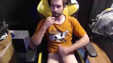 Snapshot of haydxxx chatting on 12.04.25 Haydxxx online show from 12.04.25