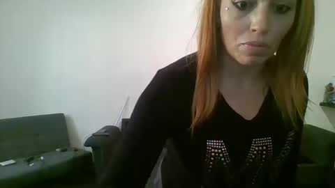 Snapshot of heathermitchell999 chatting on 10.10.25 heathermitchell999 online show from 10.10.25