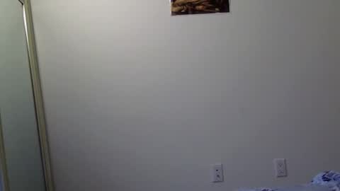 Snapshot of heatwavee chatting on 12.10.24 heatwavee online show from 12.10.24