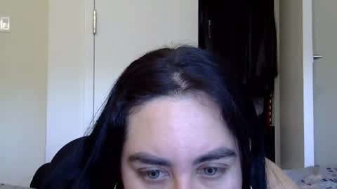 Snapshot of heatwavee chatting on 01.04.25 heatwavee online show from 01.04.25