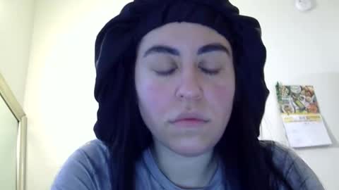 Snapshot of heatwavee chatting on 01.05.25 heatwavee online show from 01.05.25