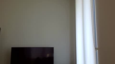 Snapshot of heatwavee chatting on 01.27.25 heatwavee online show from 01.27.25