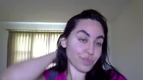 Snapshot of heatwavee chatting on 11.22.25 heatwavee online show from 11.22.25