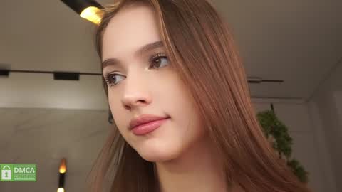 Snapshot of hecola chatting on 01.27.25 Nika next stream 200pm GMT online show from 01.27.25